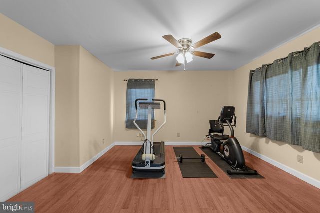 5 FOREST PARK TER, Monroe Township, NJ 08831
