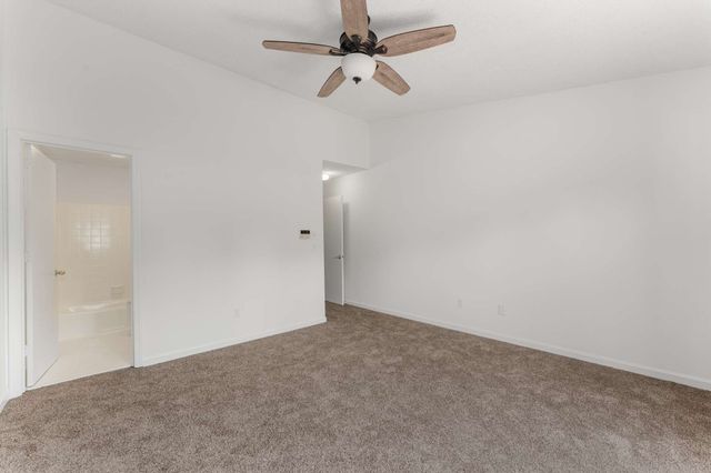 348 Hickory Pl, Nashville, TN 37214