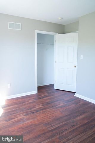 102 THOMAS LN, Newark, DE 19711
