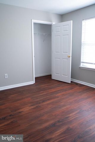 102 THOMAS LN, Newark, DE 19711