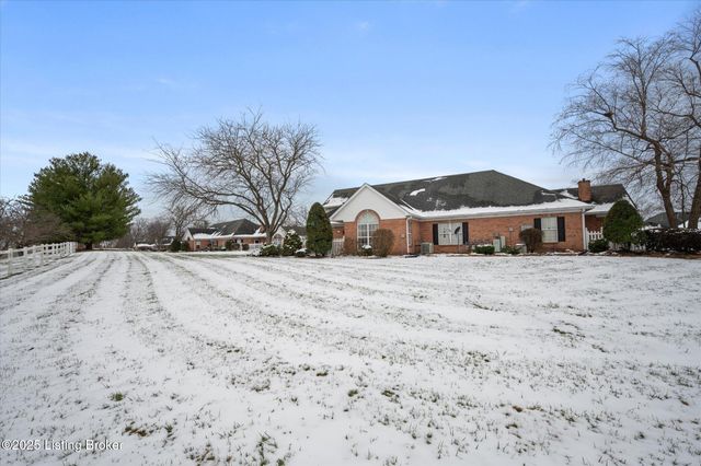 117 Hazelnut Ct, La Grange, KY 40031