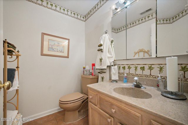 117 Hazelnut Ct, La Grange, KY 40031