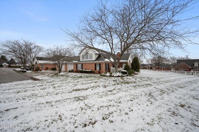 117 Hazelnut Ct, La Grange, KY 40031