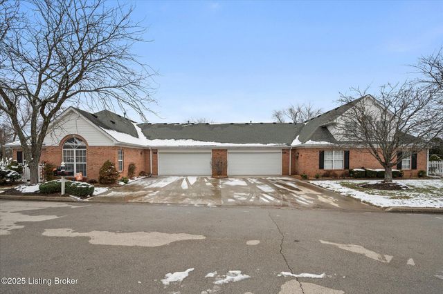 117 Hazelnut Ct, La Grange, KY 40031