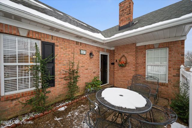 117 Hazelnut Ct, La Grange, KY 40031