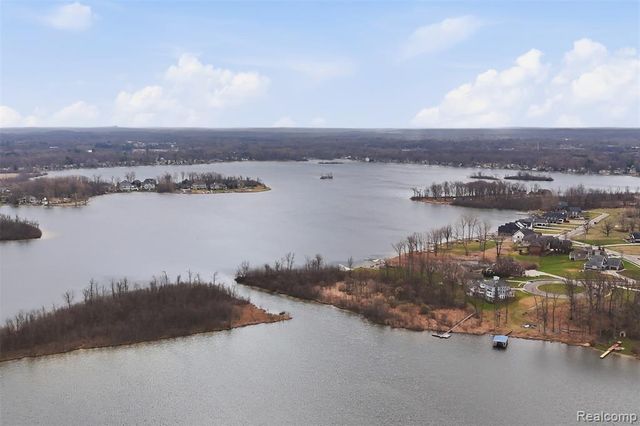 4336 Mccormick Drive, Linden, MI 48451