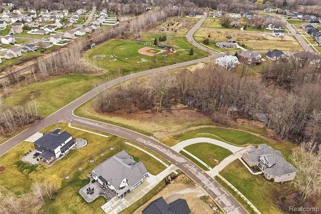 4336 Mccormick Drive, Linden, MI 48451