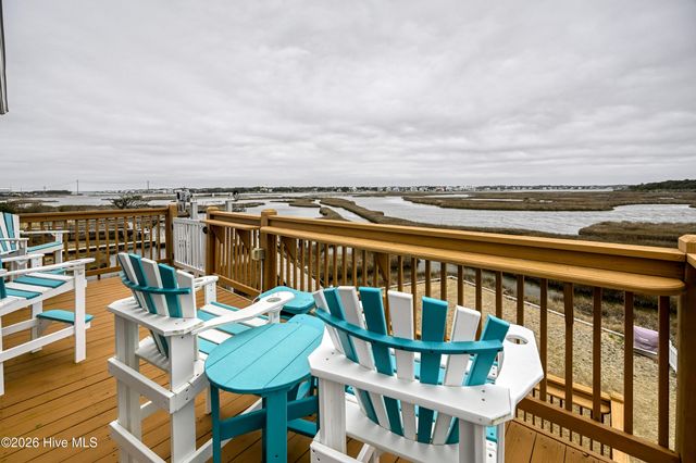 1879 New River Inlet Road, Sneads Ferry, NC 28460