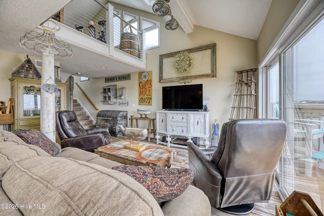 1879 New River Inlet Road, Sneads Ferry, NC 28460