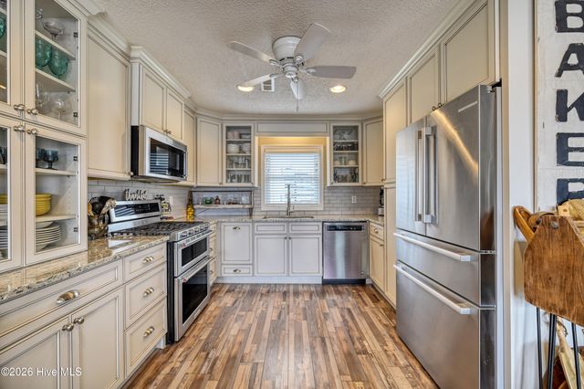 1879 New River Inlet Road, Sneads Ferry, NC 28460