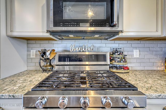 1879 New River Inlet Road, Sneads Ferry, NC 28460