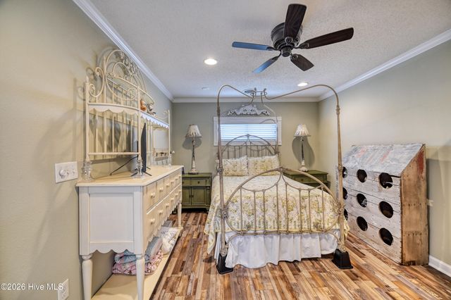 1879 New River Inlet Road, Sneads Ferry, NC 28460