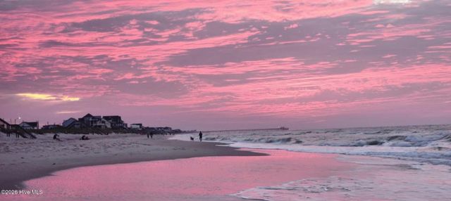 1879 New River Inlet Road, Sneads Ferry, NC 28460