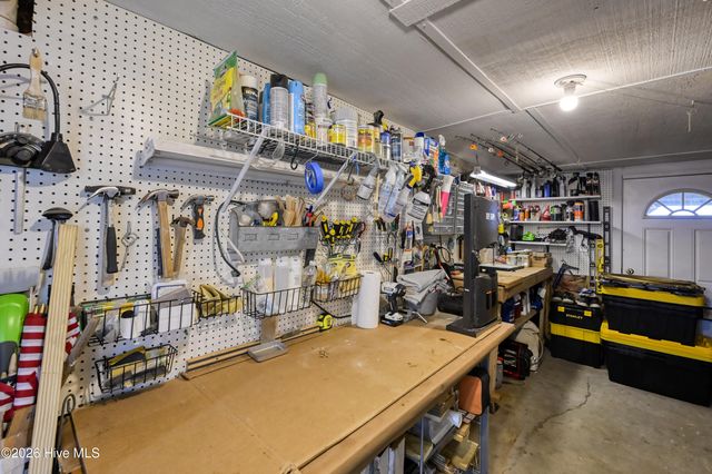 1879 New River Inlet Road, Sneads Ferry, NC 28460