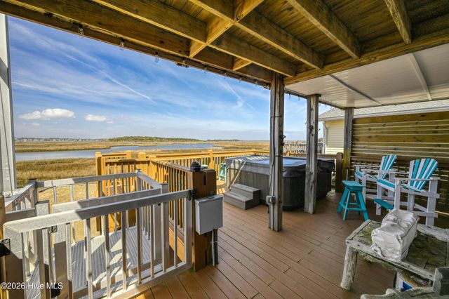 1879 New River Inlet Road, Sneads Ferry, NC 28460