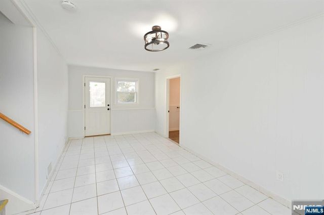 113 Woods Avenue, Bergenfield, NJ 07621