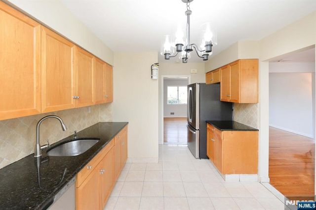 113 Woods Avenue, Bergenfield, NJ 07621