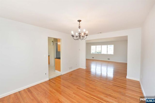 113 Woods Avenue, Bergenfield, NJ 07621