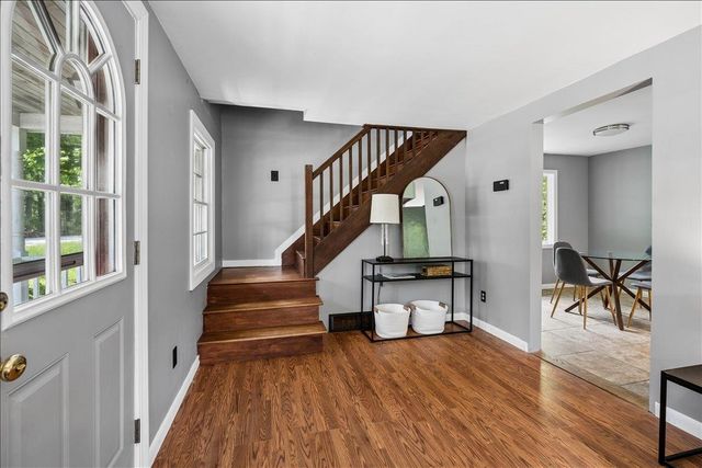 45 Old Center Road, Deerfield, NH 03037