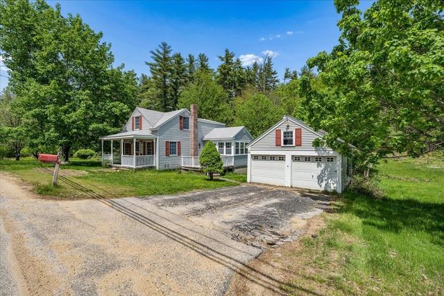 45 Old Center Road, Deerfield, NH 03037