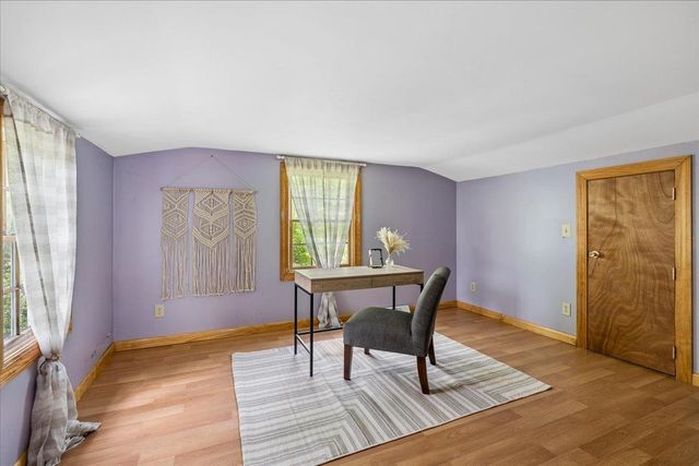 45 Old Center Road, Deerfield, NH 03037
