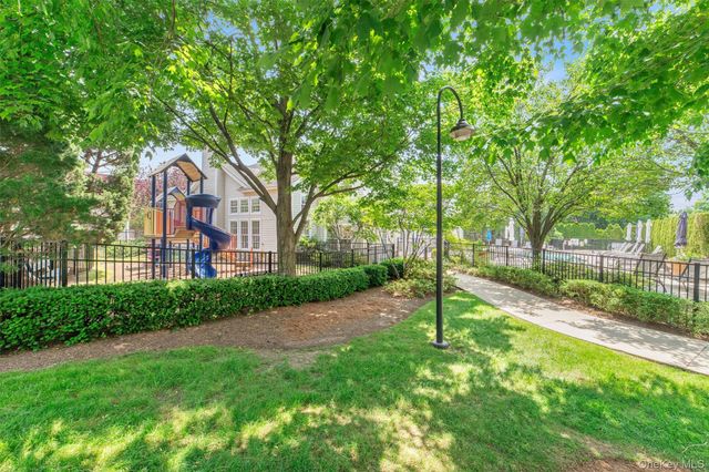 1310 Half Moon Bay Drive, Croton-on-hudson, NY 10520