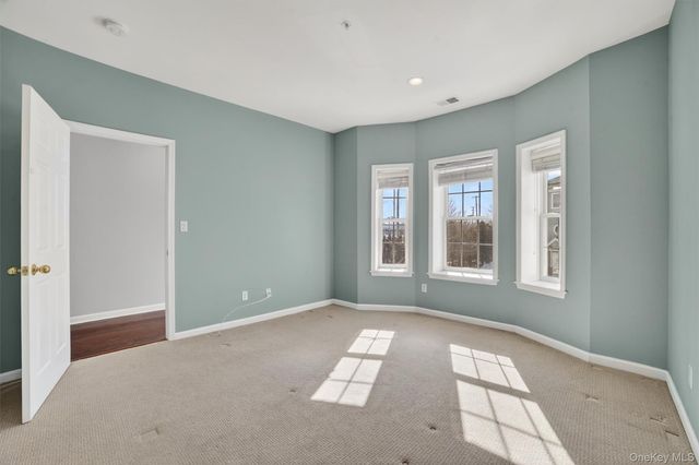 1310 Half Moon Bay Drive, Croton-on-hudson, NY 10520