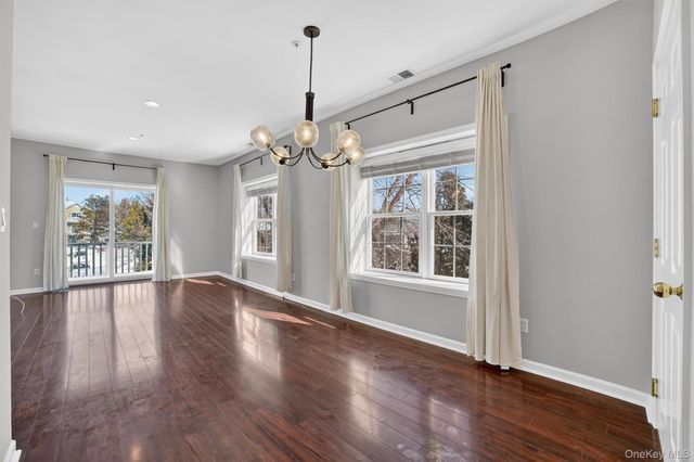 1310 Half Moon Bay Drive, Croton-on-hudson, NY 10520