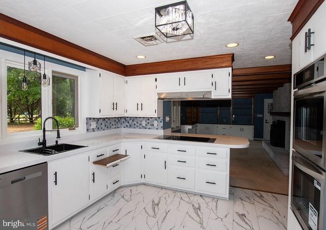 8539 E MARLBORO DR, Delmar, MD 21875