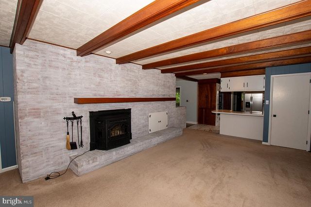 8539 E MARLBORO DR, Delmar, MD 21875