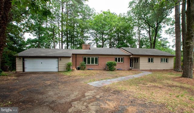 8539 E MARLBORO DR, Delmar, MD 21875