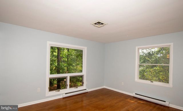 8539 E MARLBORO DR, Delmar, MD 21875