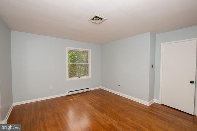 8539 E MARLBORO DR, Delmar, MD 21875
