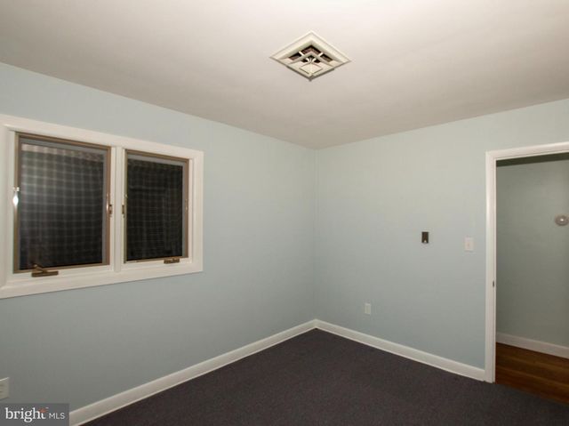 8539 E MARLBORO DR, Delmar, MD 21875