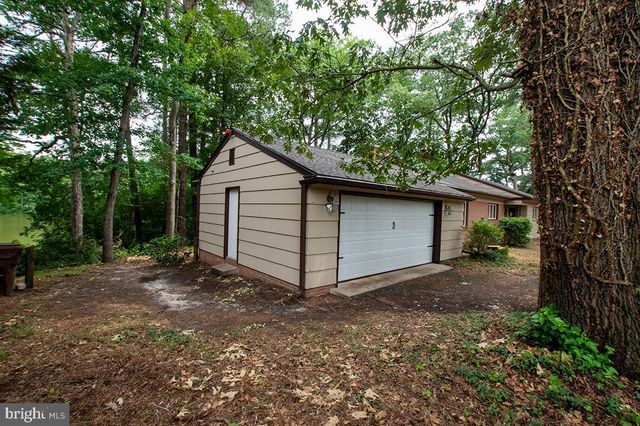 8539 E MARLBORO DR, Delmar, MD 21875