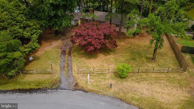 8539 E MARLBORO DR, Delmar, MD 21875