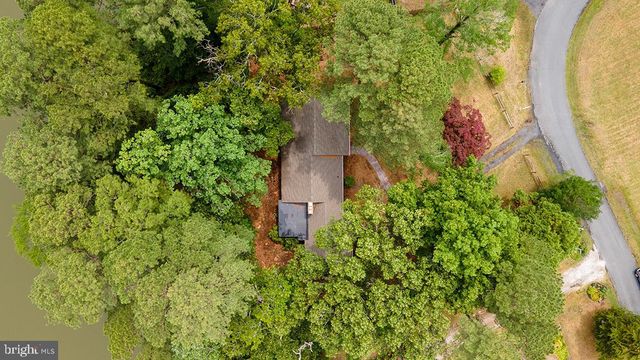 8539 E MARLBORO DR, Delmar, MD 21875