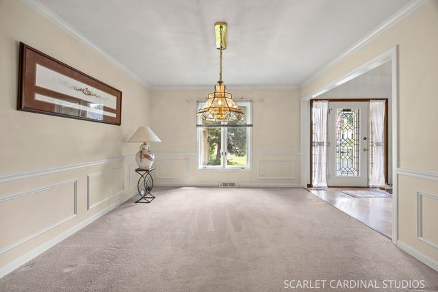 849 S River Road, Naperville, IL 60540