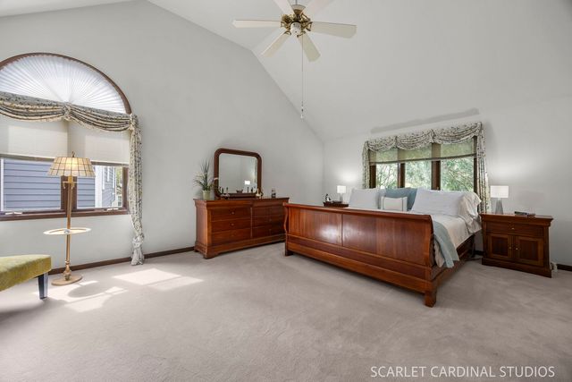 849 S River Road, Naperville, IL 60540