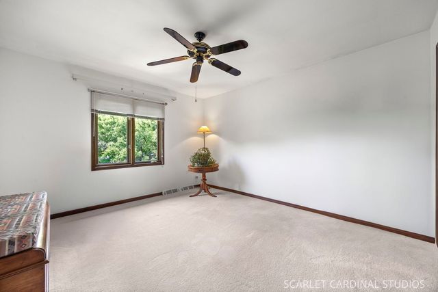 849 S River Road, Naperville, IL 60540