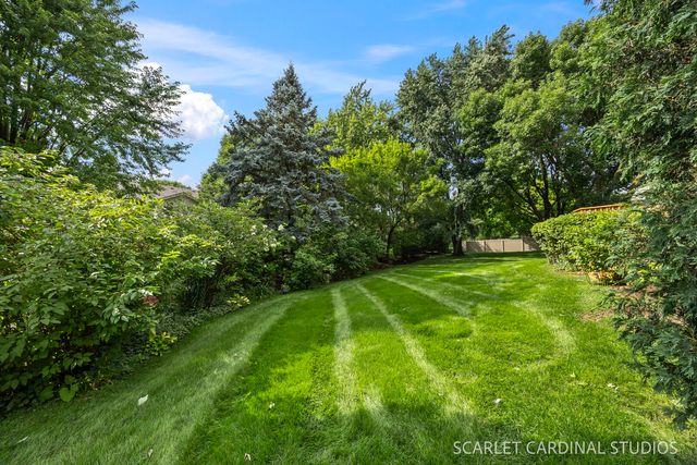 849 S River Road, Naperville, IL 60540