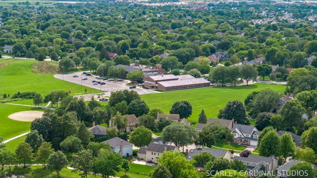 849 S River Road, Naperville, IL 60540