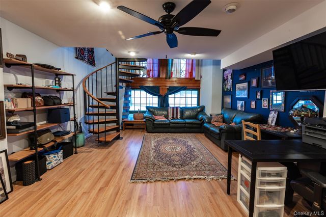 70 Johnes Street 325E, Newburgh, NY 12550