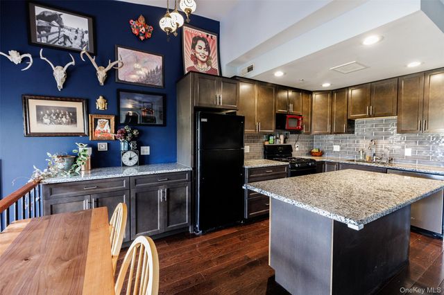 70 Johnes Street 325E, Newburgh, NY 12550