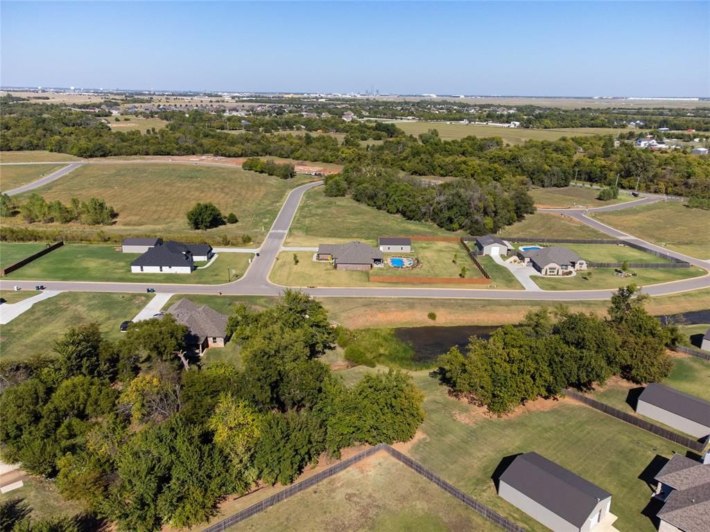 10008 Gentry Crossing, Oklahoma City, OK 73169