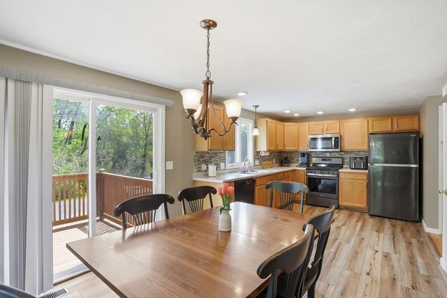 1185 Main St 4, Clinton, MA 01510