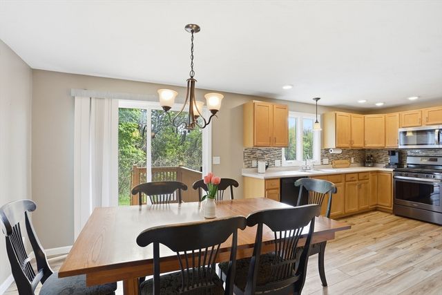 1185 Main St 4, Clinton, MA 01510