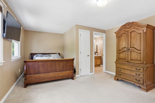 1185 Main St 4, Clinton, MA 01510