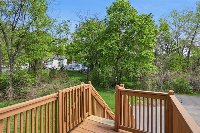 1185 Main St 4, Clinton, MA 01510