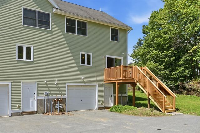 1185 Main St 4, Clinton, MA 01510